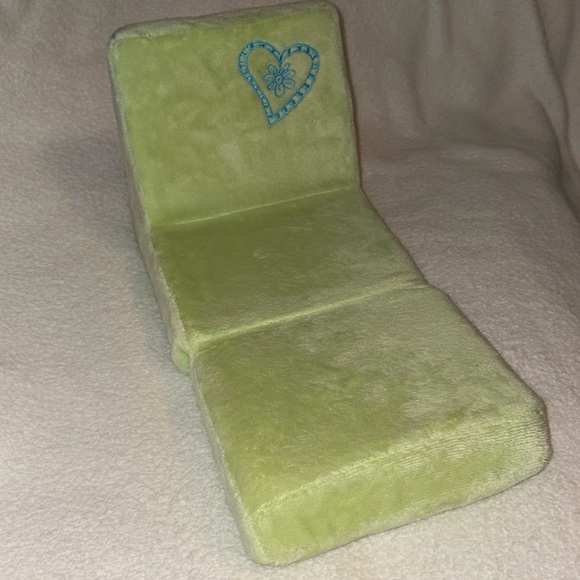 American Girl FOLD UP CHAIR II Green Velour Flip Couch Bed Seat Furniture - Picture 3 of 12